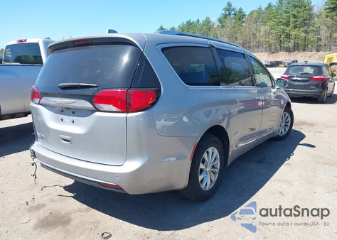 2018 Chrysler Pacifica Touring L Plus from USA, damaged, VIN 2C4RC1EGXJR101757